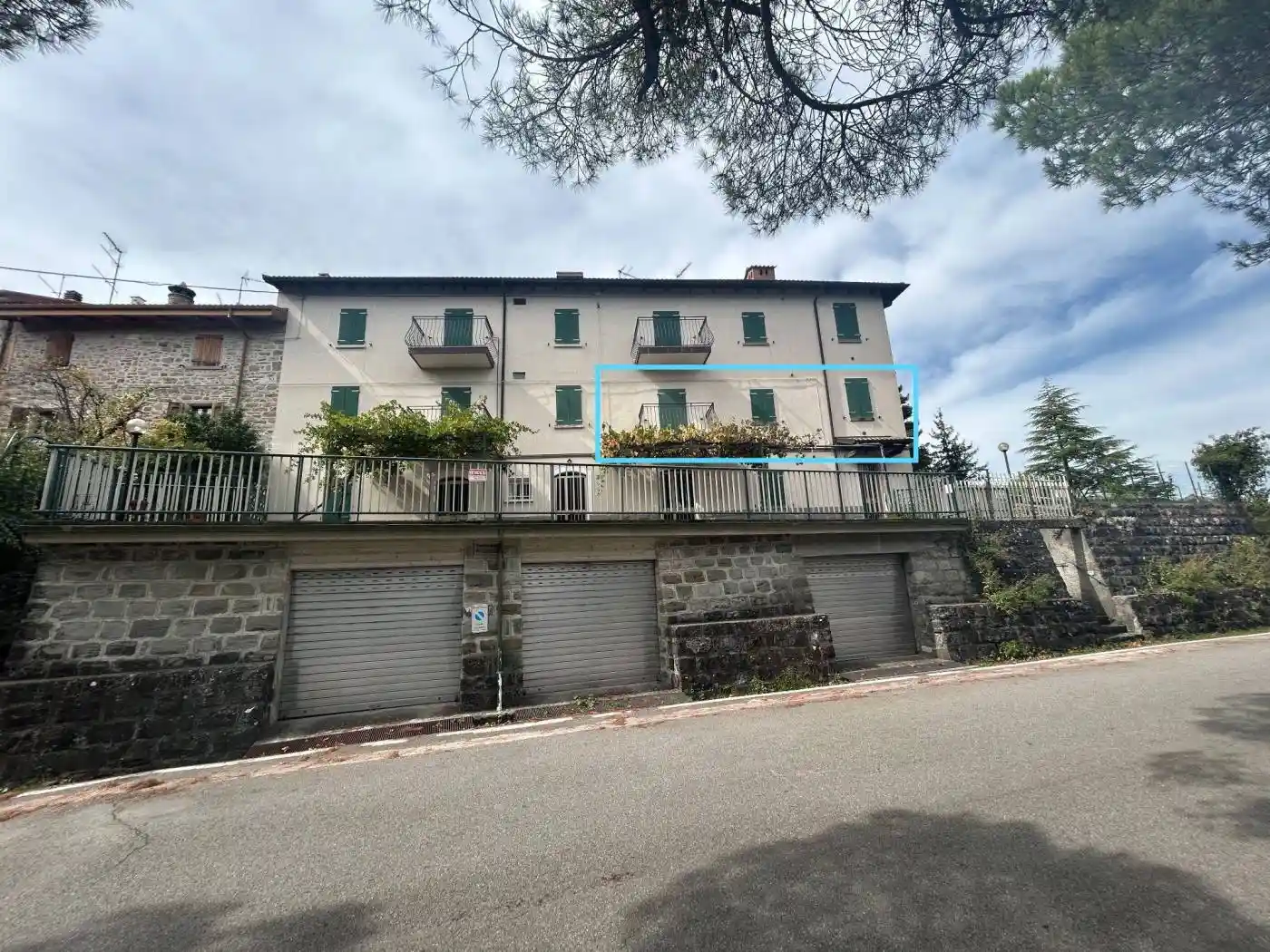 Appartamento in vendita a Lizzano in Belvedere