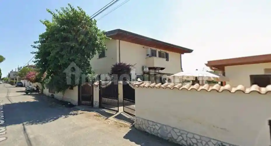 Villa in vendita a Roma