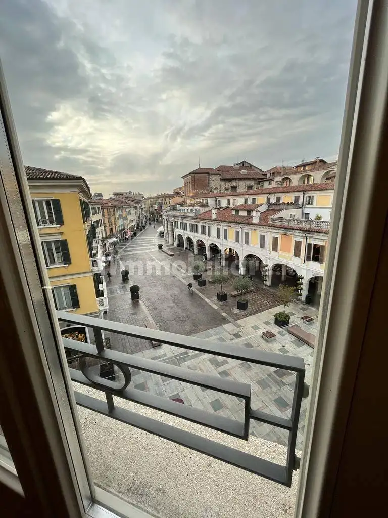 Appartamento in affitto a Brescia