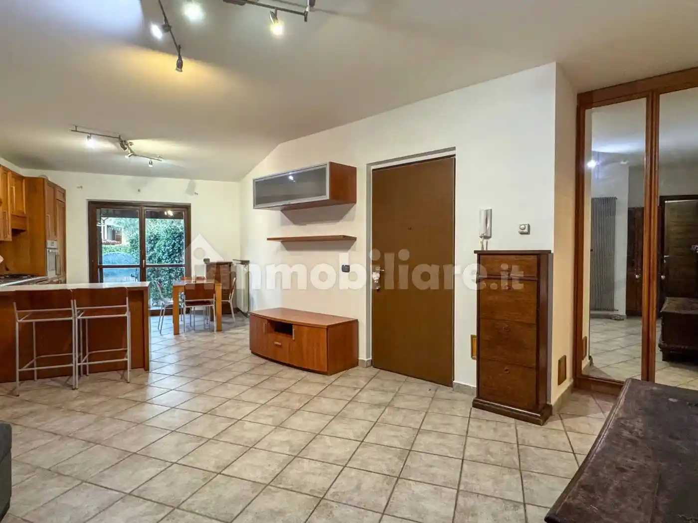 Trilocale via Generale Carlo Alberto Dalla Chiesa, Centro, Vitorchiano - foto 2