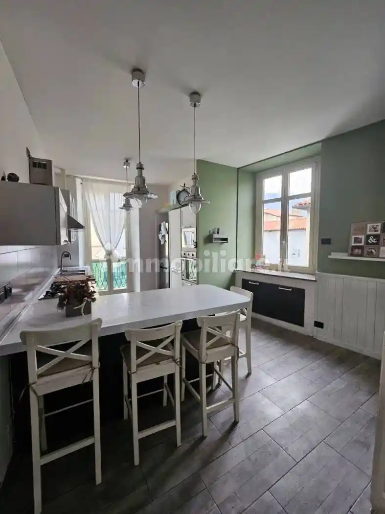 Appartamento via Milite Ignoto, Centro, Cuorgnè - foto 4