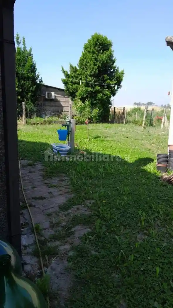 Villa unifamiliare, da ristrutturare, 100 m², Chiesa, Frassinelle Polesine - foto 4
