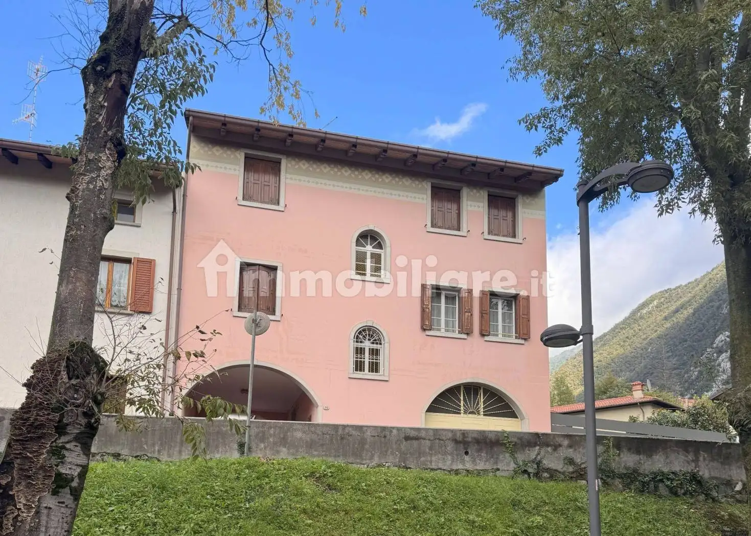 Casa indipendente in vendita a Gemona del Friuli