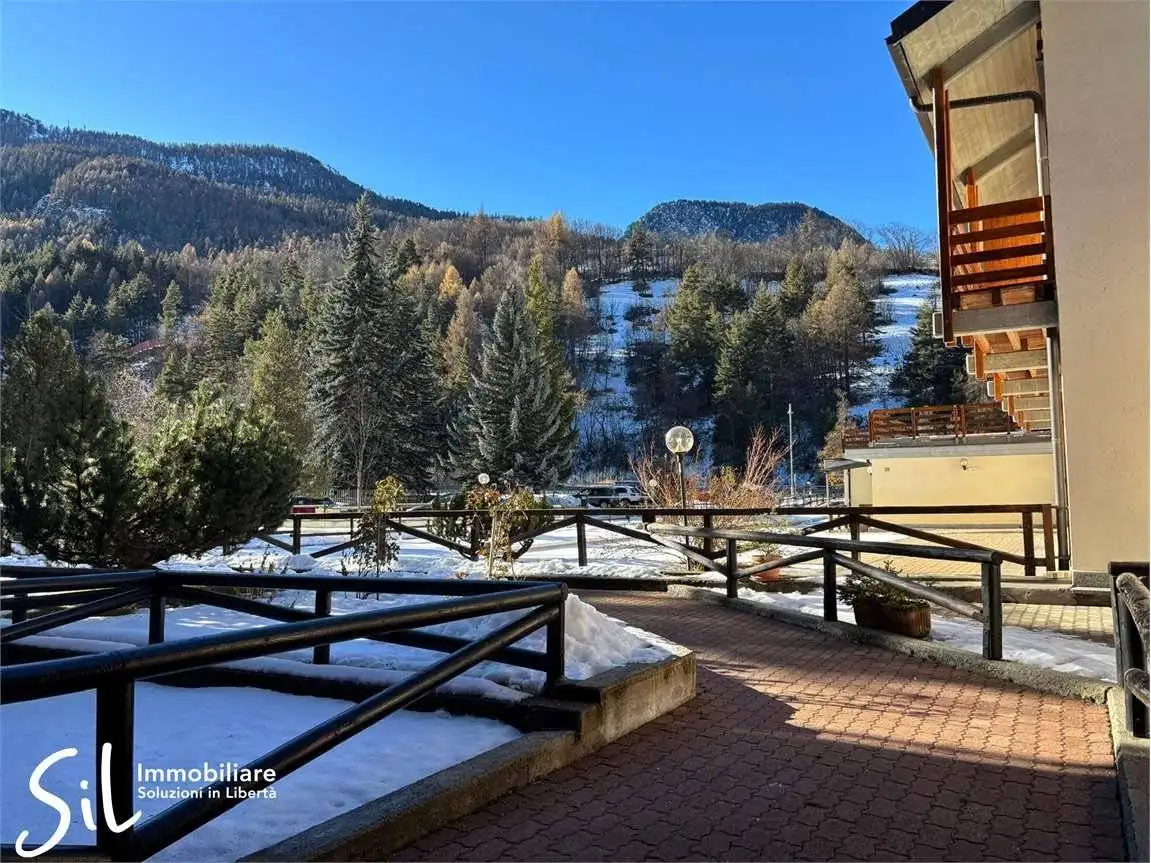 Bilocale buono stato, secondo piano, Centro, Cesana Torinese - foto 4