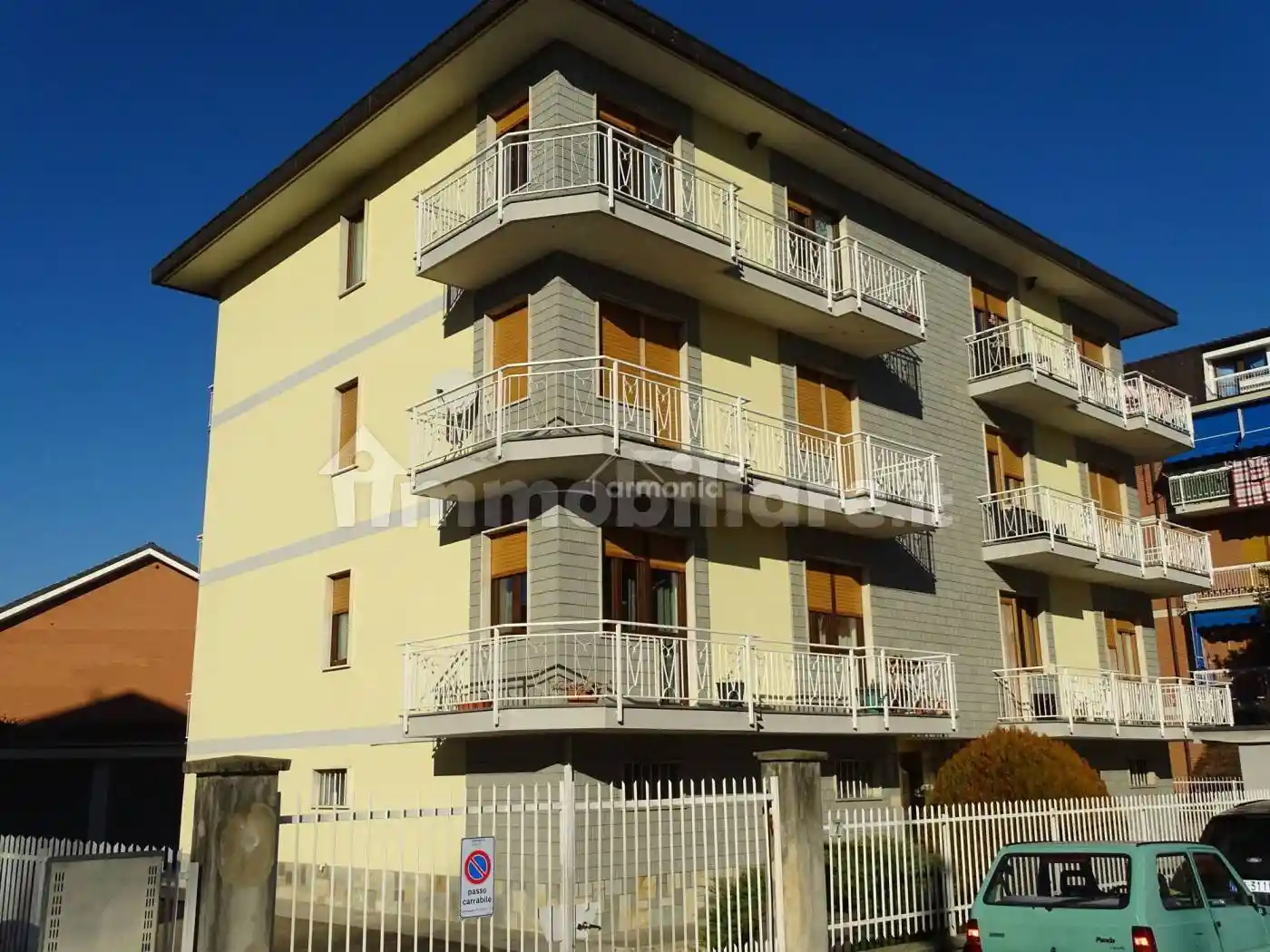 Quadrilocale via I Maggio 9, Centro, Ciriè - foto 2