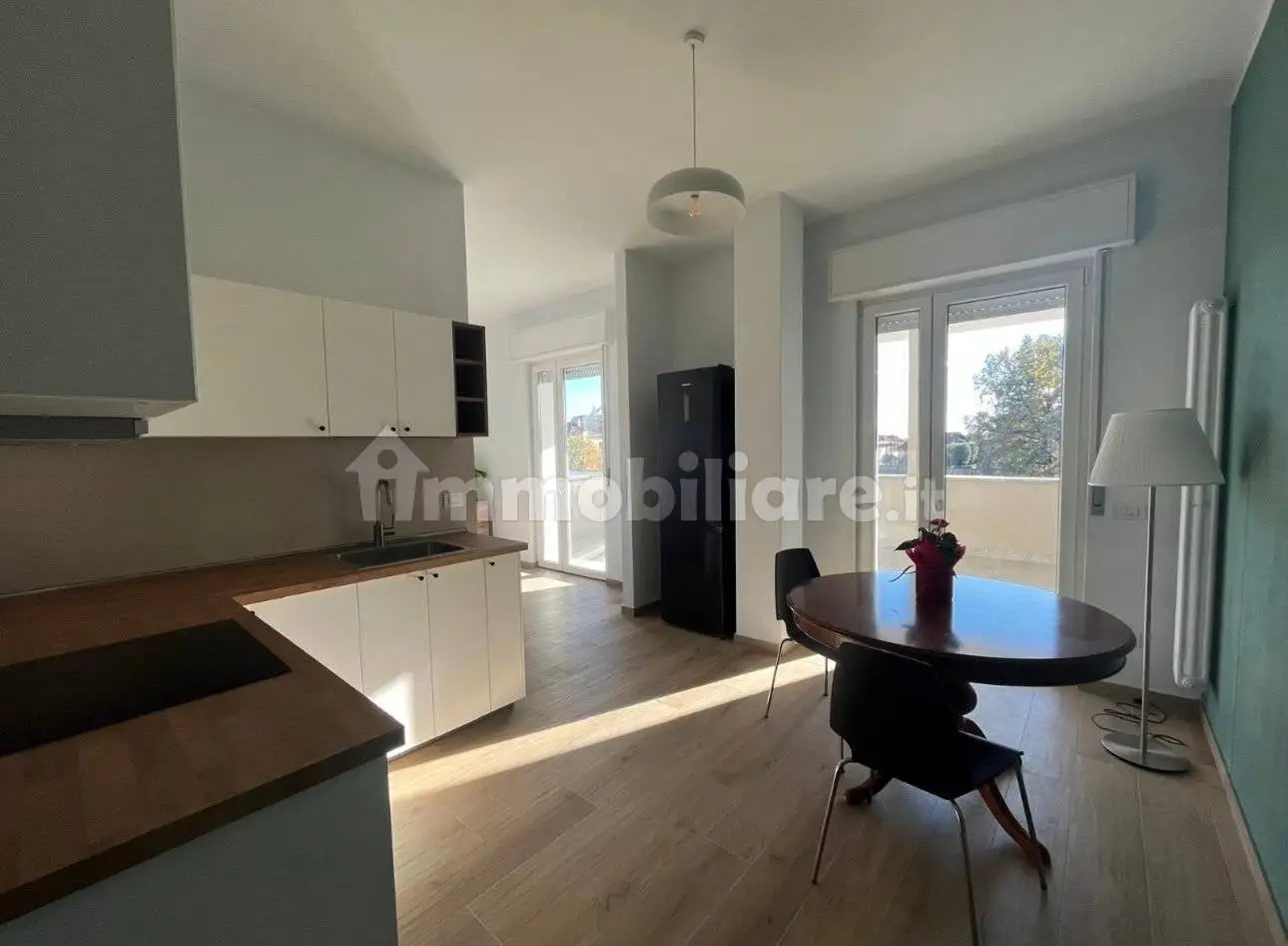 Appartamento in affitto a Limbiate