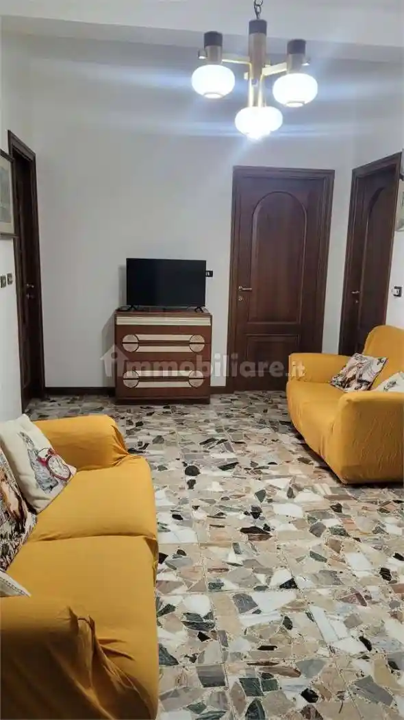 Quadrilocale buono stato, primo piano, Centro, Luisago - foto 2