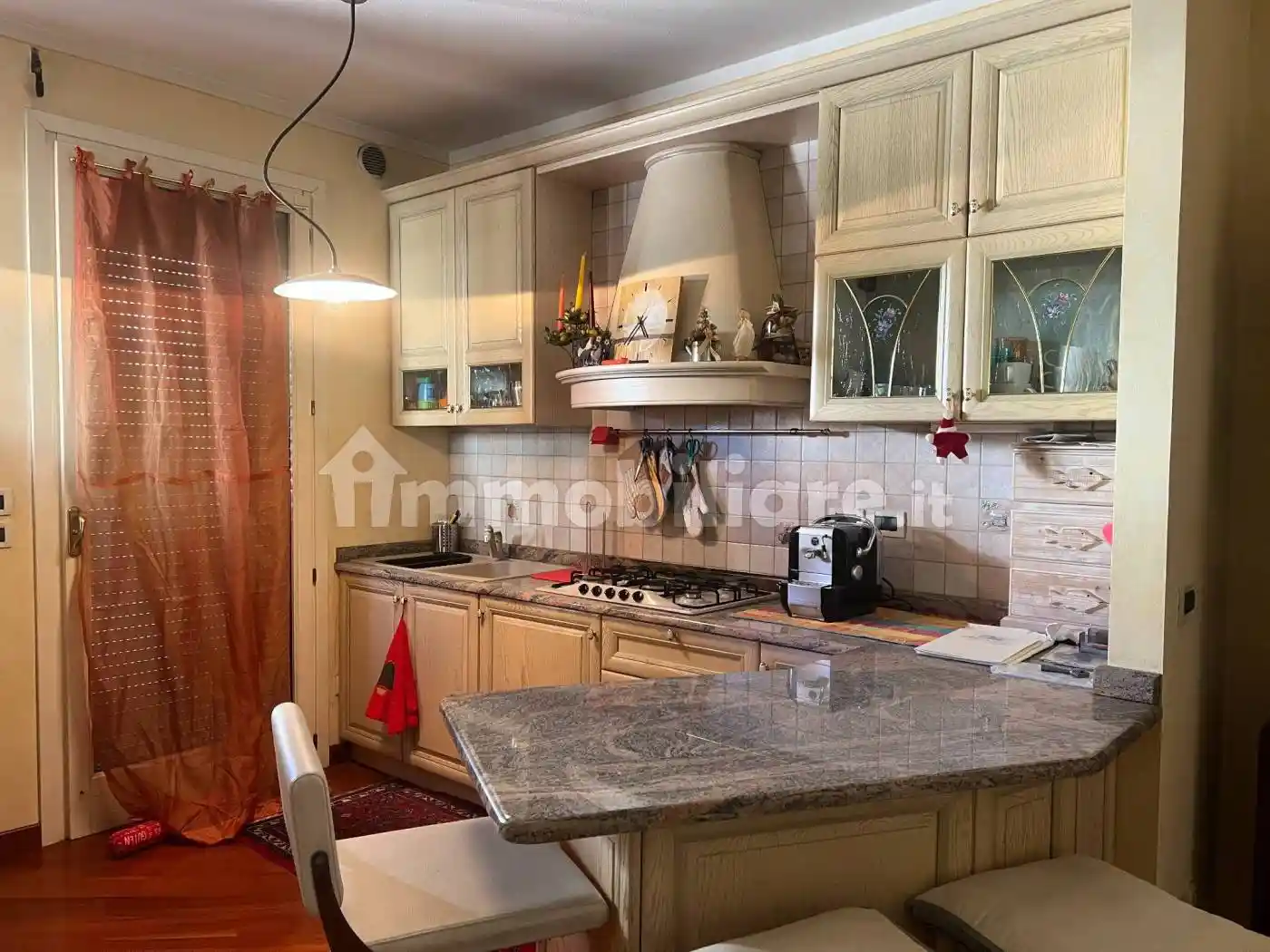 Trilocale buono stato, piano terra, Centro, Bassano del Grappa - foto 3