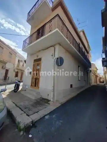 Casa indipendente in vendita a Avola