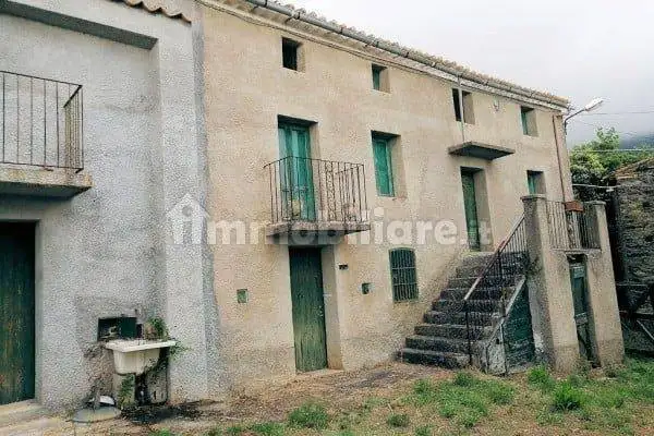 Rustico - Casale in vendita a Belmonte Calabro