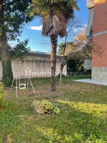 Trilocale via Giovanni Frola 18, Centro, Leinì - foto 5