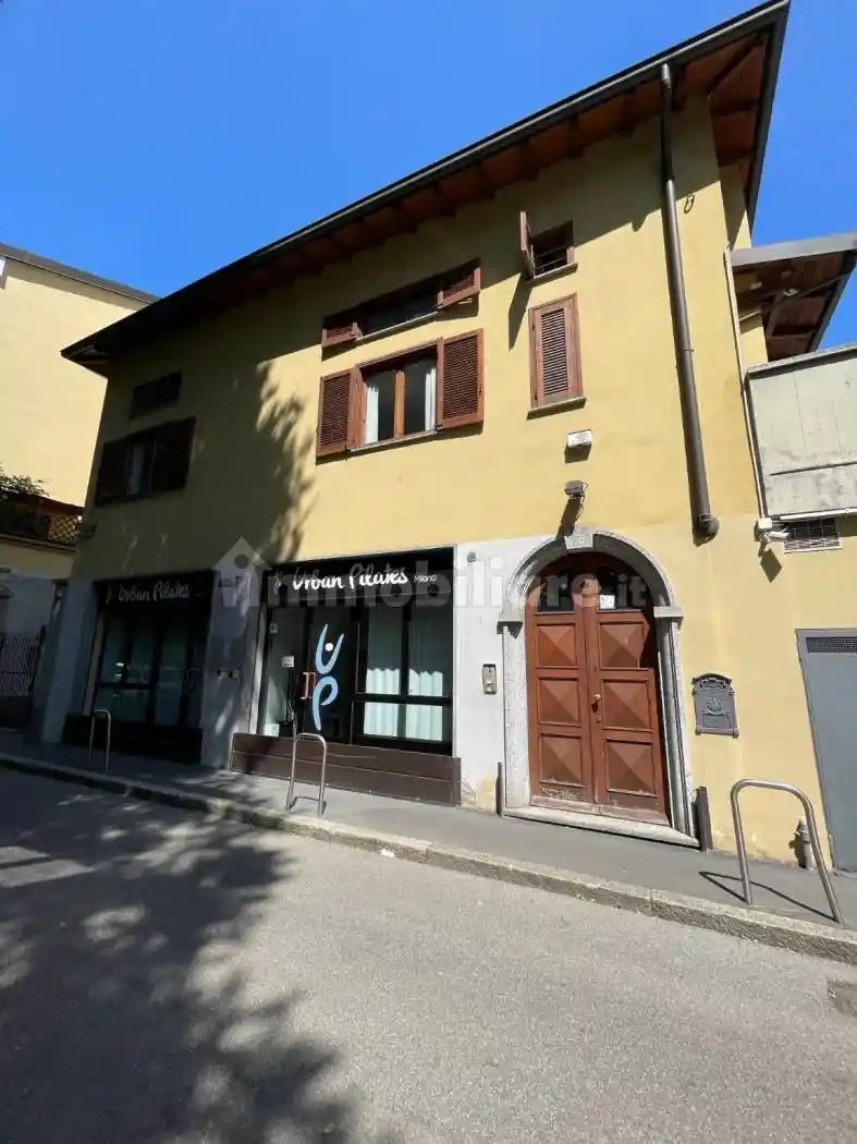 Palazzo - Edificio in Vendita - foto 2