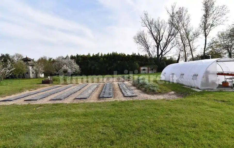 Palazzo - stabile all'asta Loc. Gainiga, via Camillo Benso Conte Di Cavour, Ceggia - foto 3