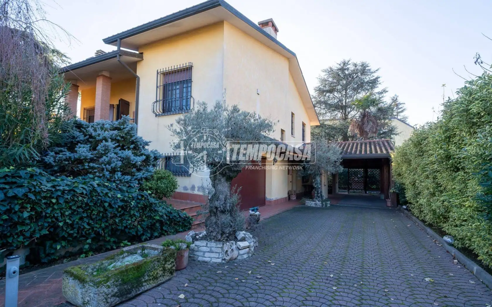 Villa in vendita a Terre del Reno