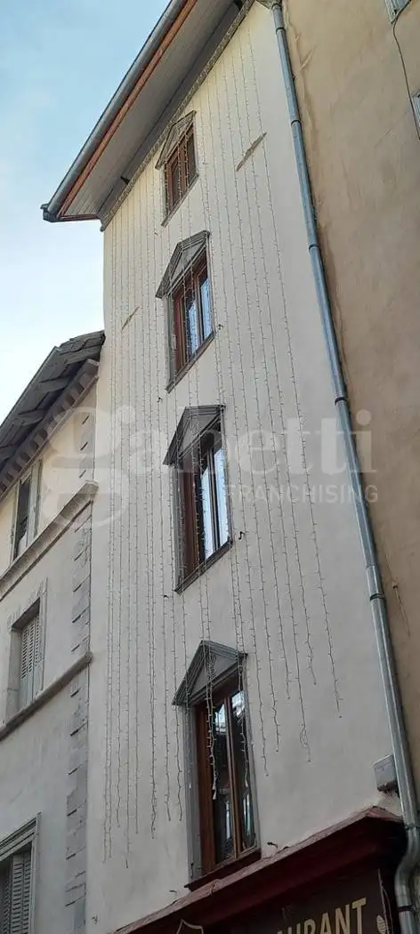 Palazzo - Edificio in vendita a Claviere