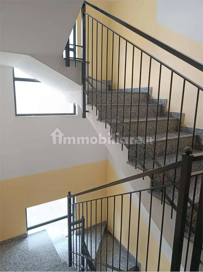 Quadrilocale via Montello, 6, Centro, Muggiò - foto 5