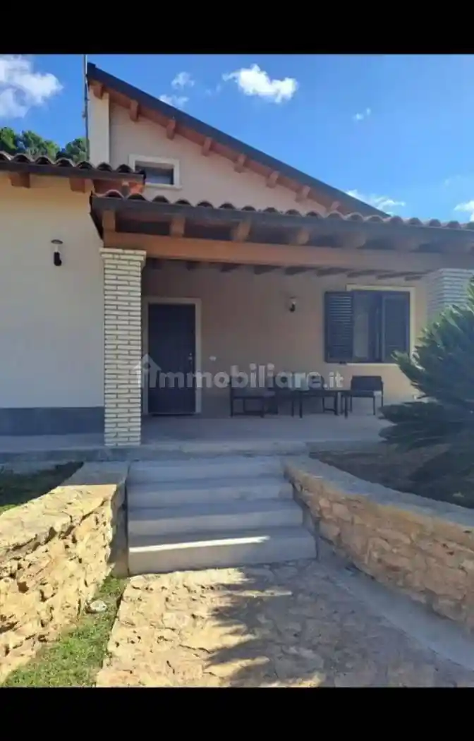 Villa in vendita a Caltagirone