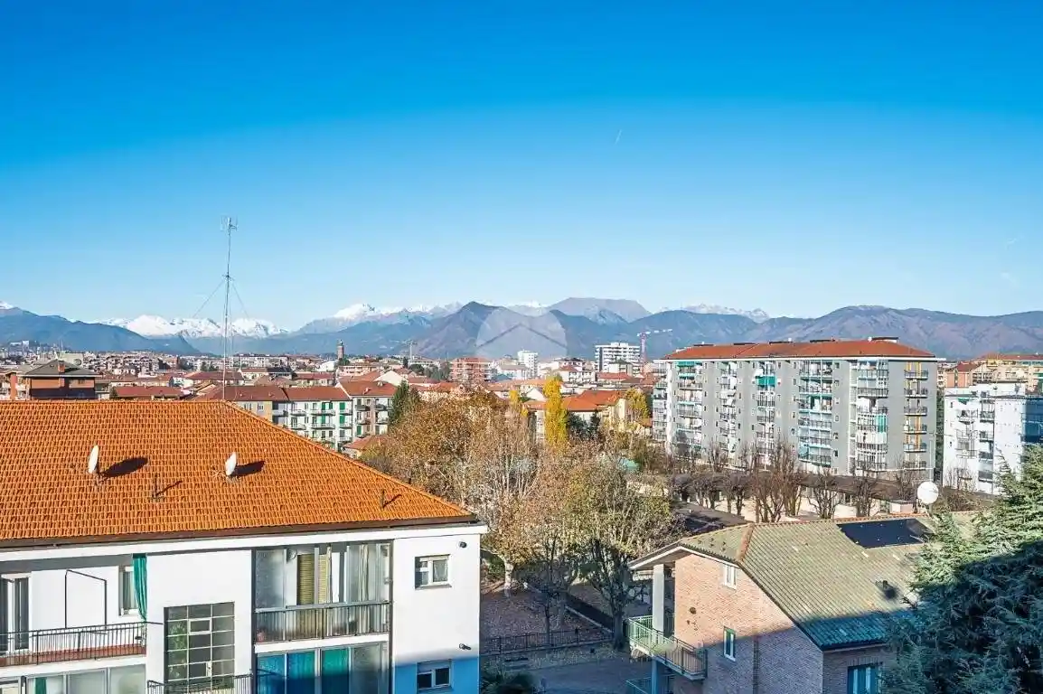 Appartamento in vendita a Grugliasco