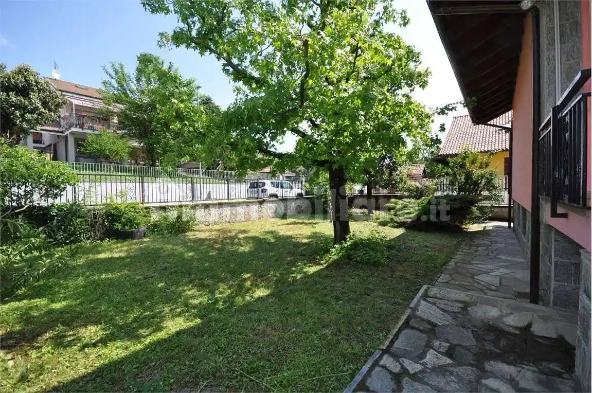Villa unifamiliare, buono stato, 240 m², Druento - foto 3
