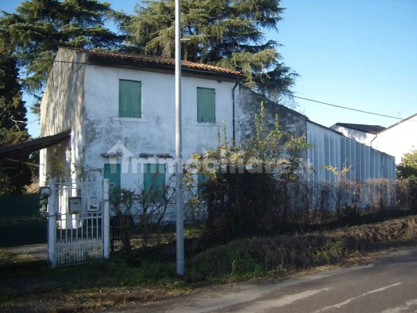 Rustico - Casale in vendita a San Giovanni Lupatoto