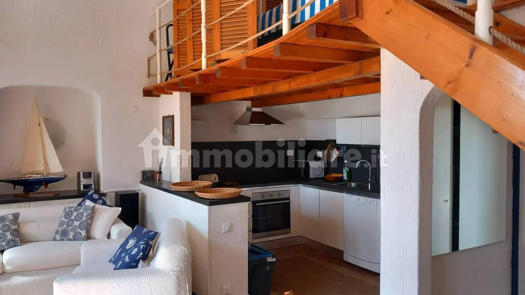 Bilocale via della Marina 5, Albisola Superiore - foto 4