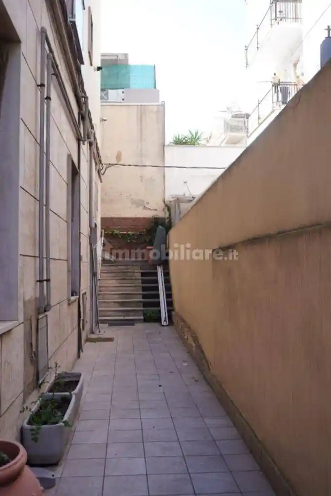 Quadrilocale viale Regina Margherita 15, Piazza Salotto - Corso Umberto, Pescara - foto 2