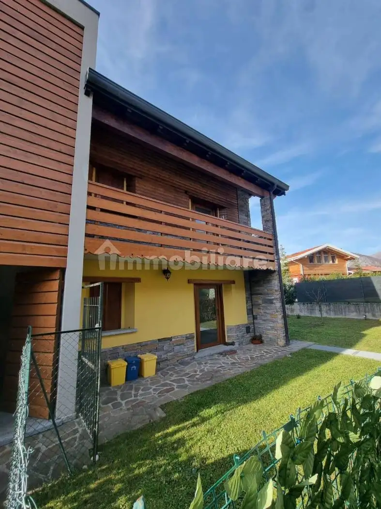 Trilocale via Privata Mughetto, Centro, Cremeno - foto 3