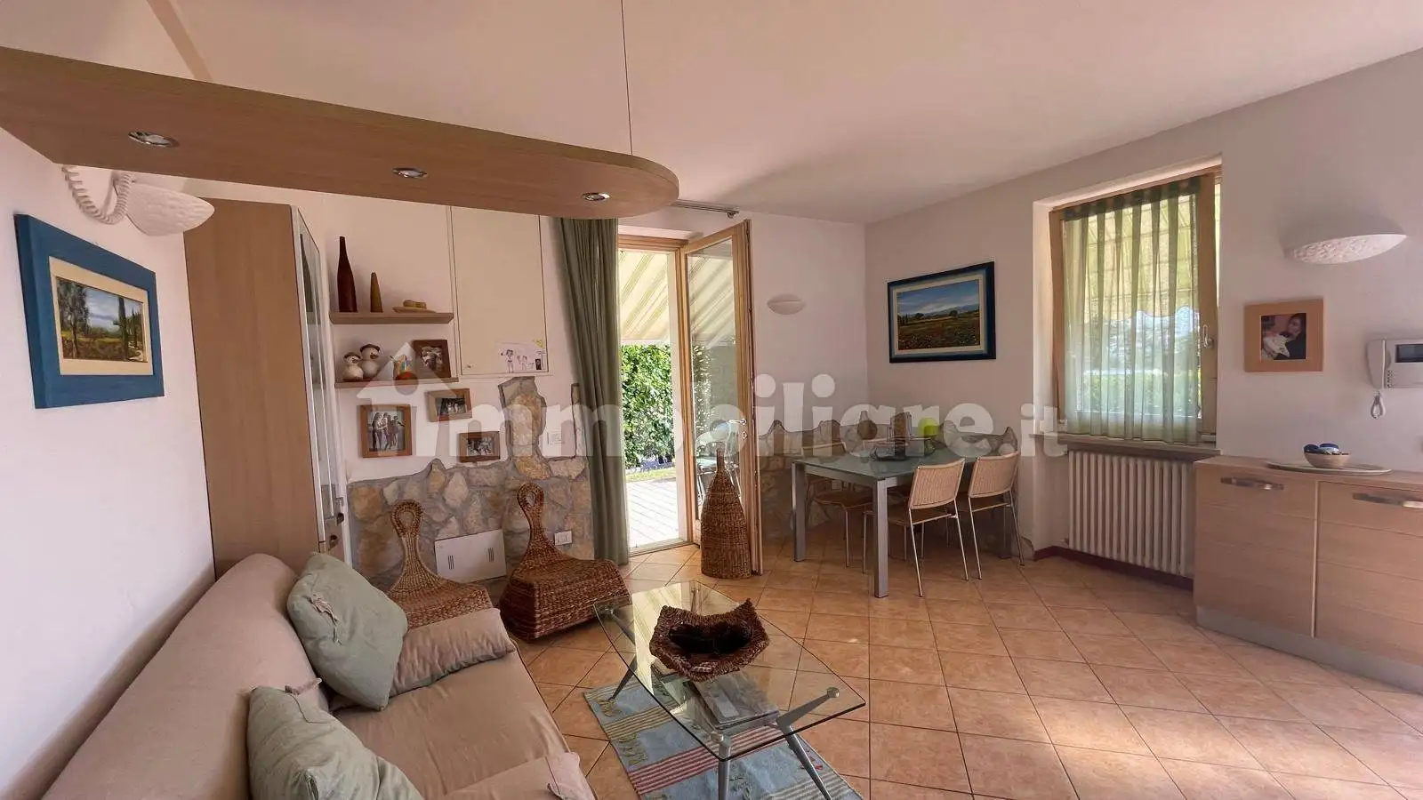 Trilocale ottimo stato, piano terra, Centro, Bardolino - foto 2