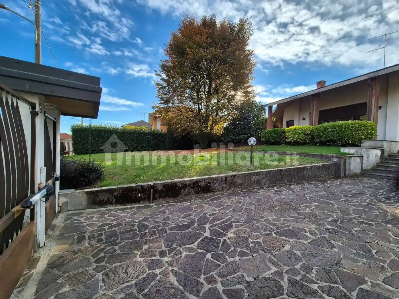 Villa unifamiliare, ottimo stato, 430 m², Cirimido - foto 5