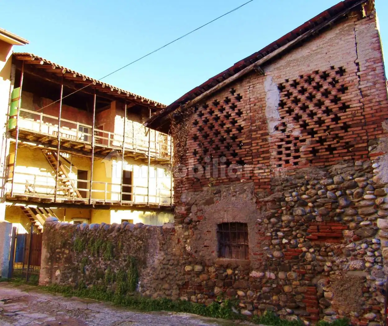 Casa indipendente in vendita a Bottanuco