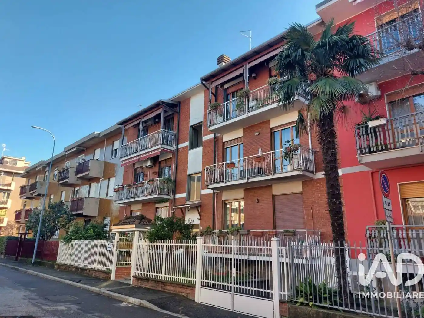 Trilocale via tunisia 19, Villaggio Ambrosiano, Battiloca, Paderno Dugnano - foto 4