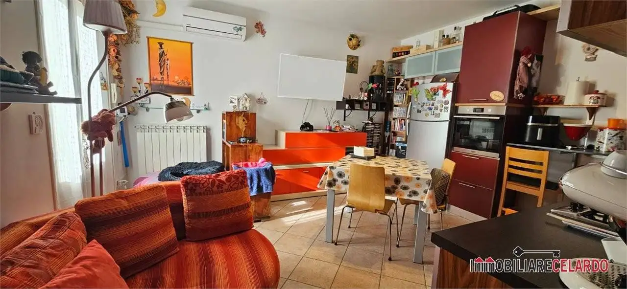 Appartamento in vendita a Casole d'Elsa