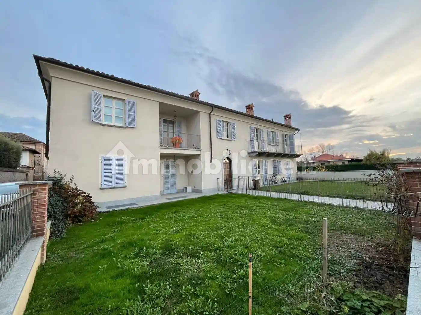 Appartamento via Sant'Iffredo 12, Centro, Cherasco - foto 2