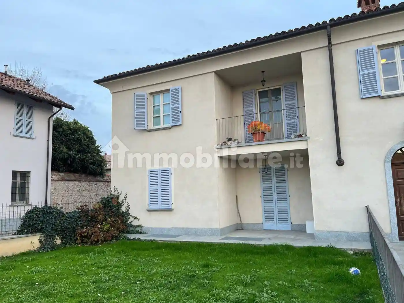 Appartamento via Sant'Iffredo 12, Centro, Cherasco - foto 3