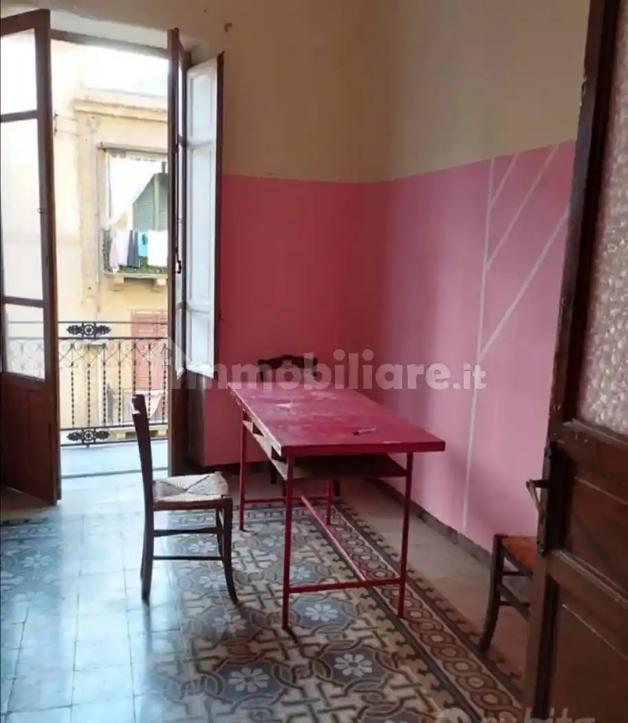 Appartamento in vendita a Palermo