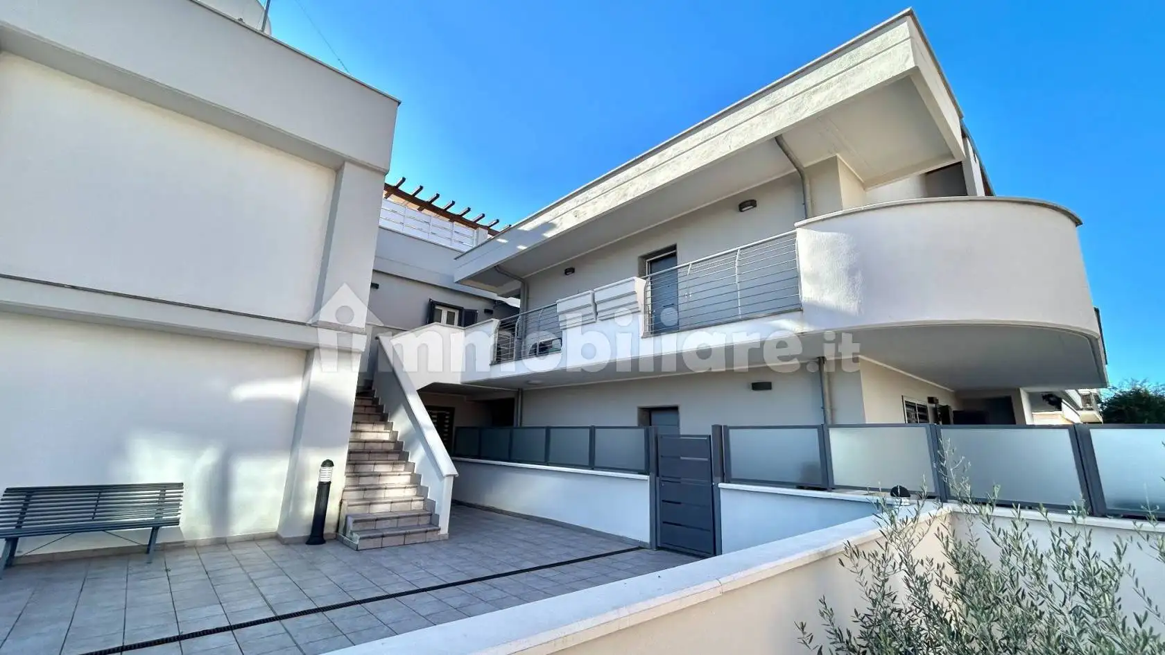 Appartamento in vendita a Ariccia