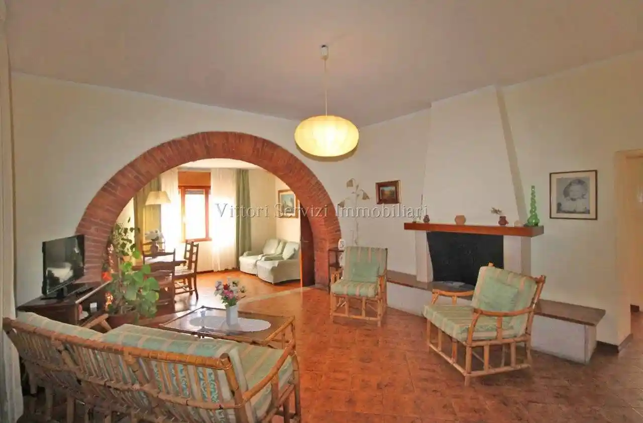 Appartamento in vendita a Sinalunga