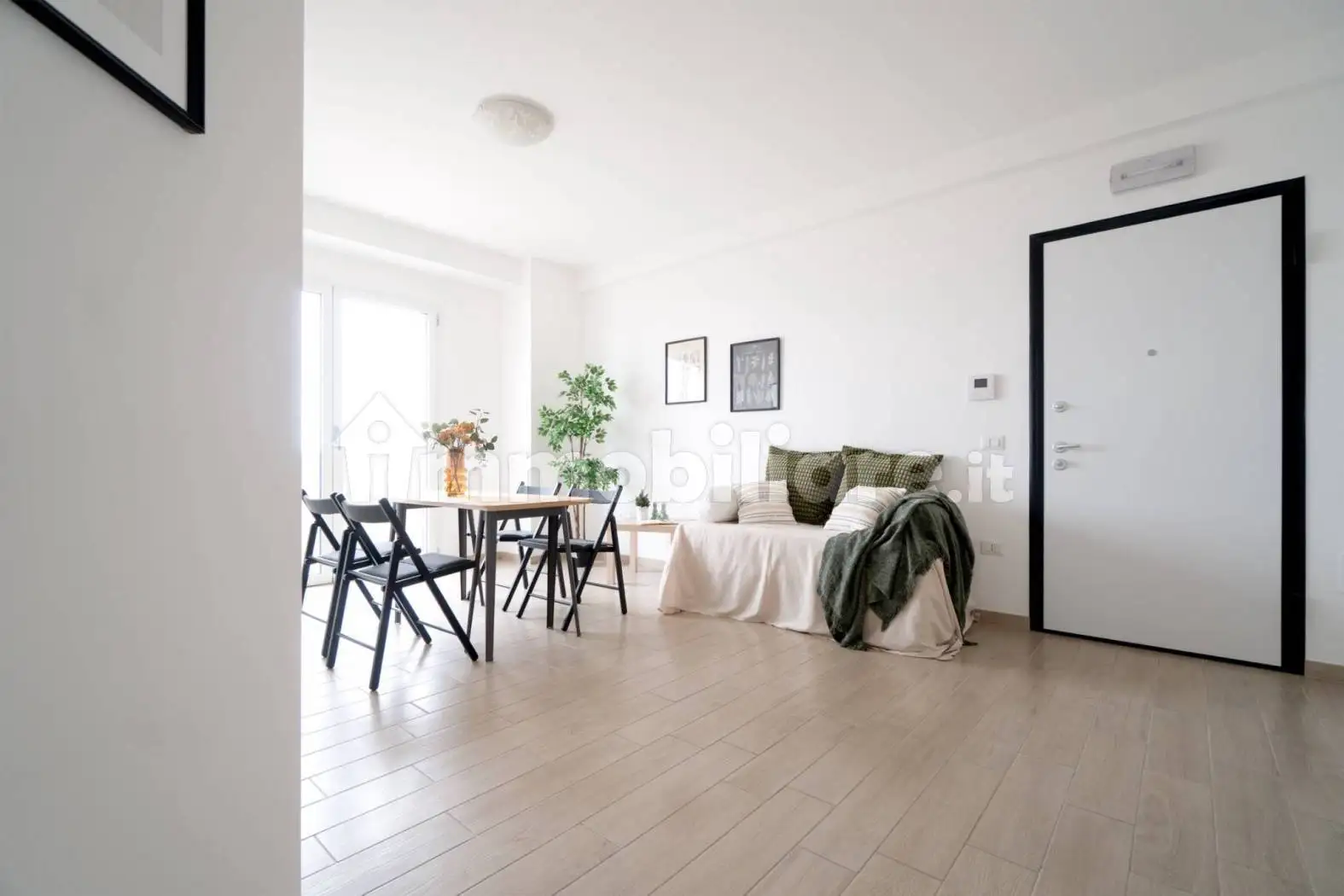 Quadrilocale via Camillo Benso di Cavour 20, Centro, Cavezzo - foto 2