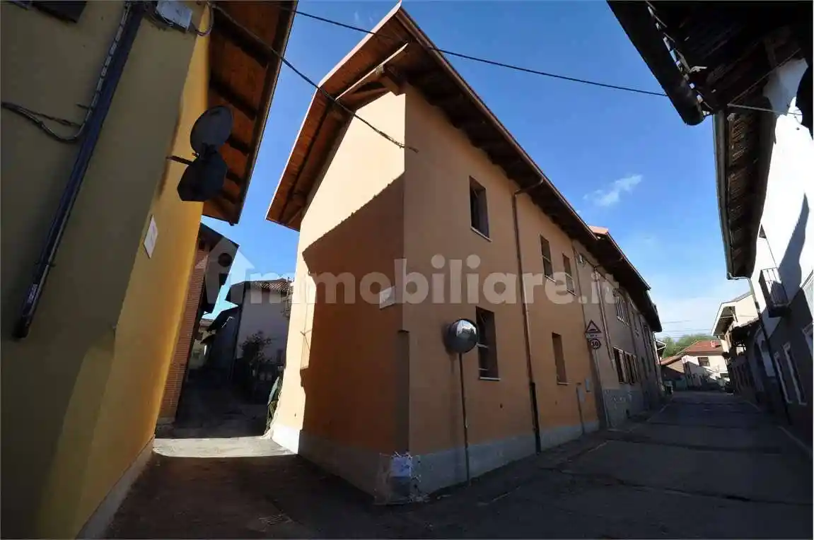 Rustico, da ristrutturare, 100 m², Druento - foto 4