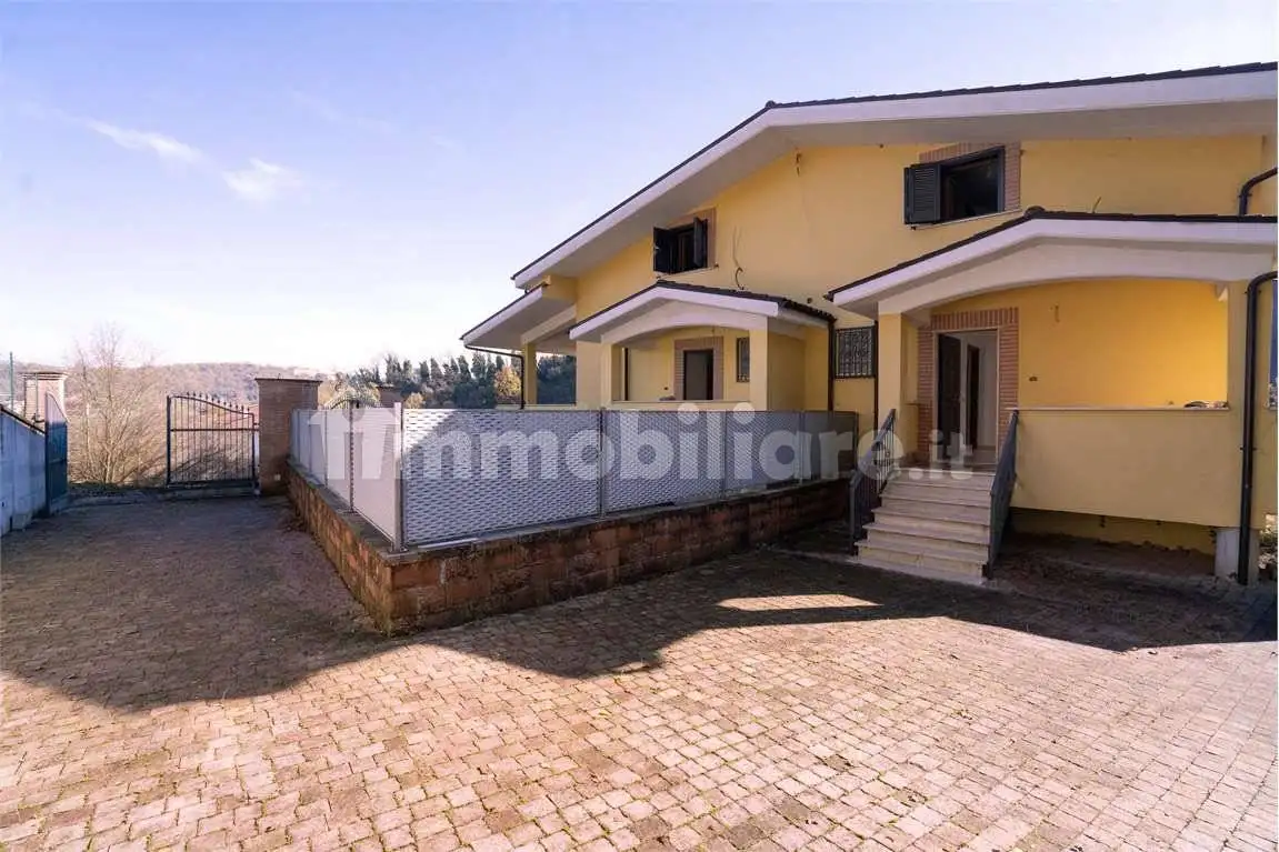 Villa in vendita a Ceccano