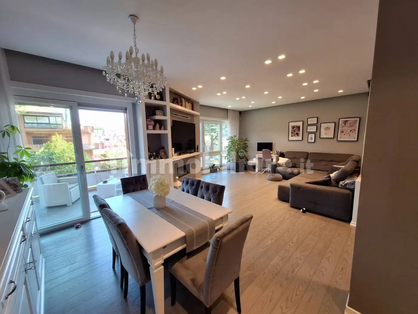 Appartamento in vendita a Roma