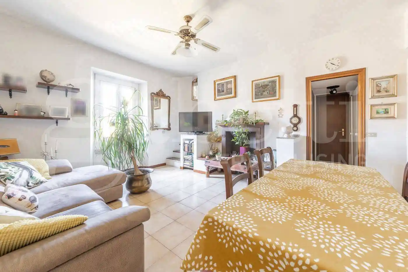 Trilocale via Pietro Maroncelli, 7, Garibaldi - Corso Como, Milano - foto 2