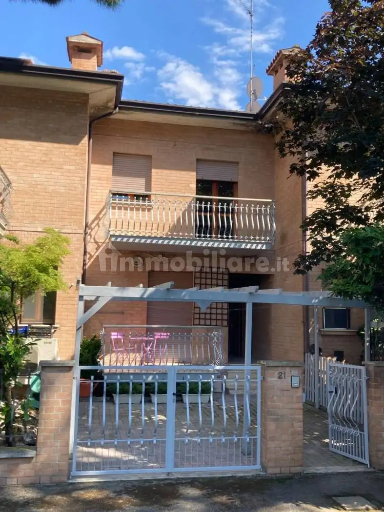 Villa in vendita a Ferrara