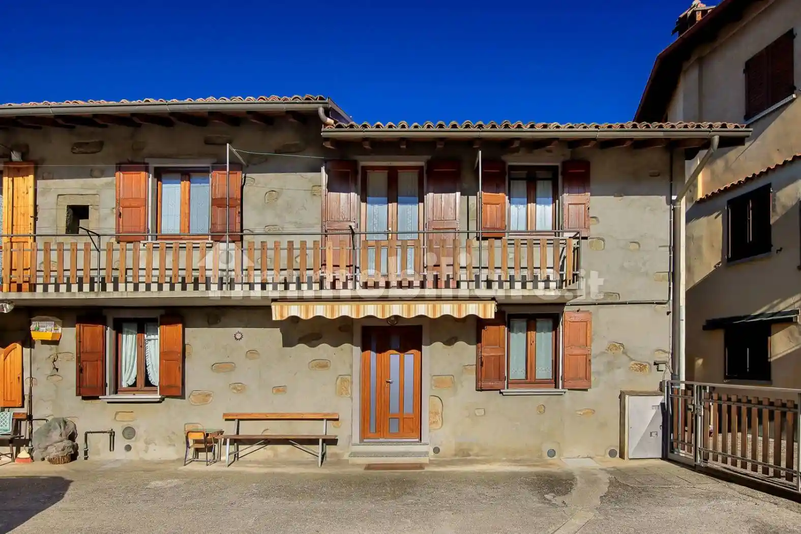 Terratetto unifamiliare 107 m², buono stato, Ponteranica - foto 3