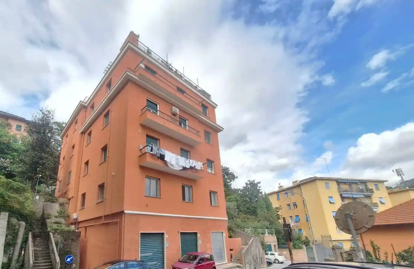 Appartamento in vendita a Genova