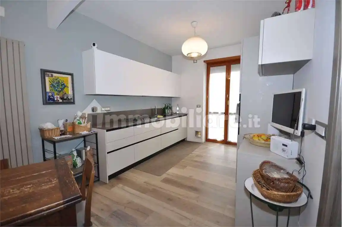 Appartamento ottimo stato, secondo piano, Druento - foto 3