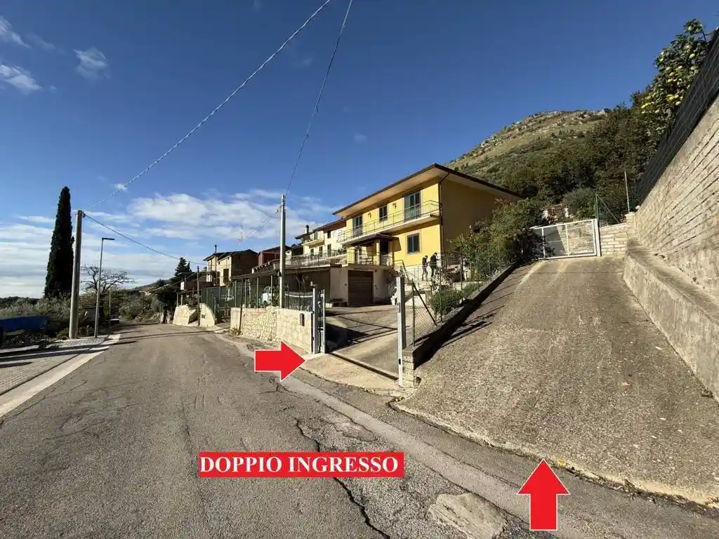 Casa indipendente in vendita a Fondi