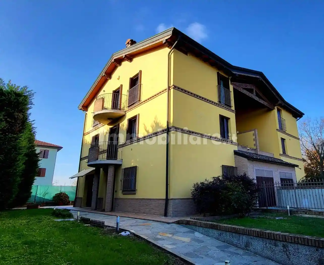 Villa in vendita a Sissa Trecasali