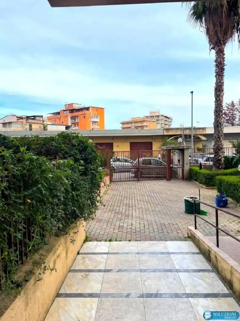 Quadrilocale buono stato, ottavo piano, Guadagna, Palermo - foto 2