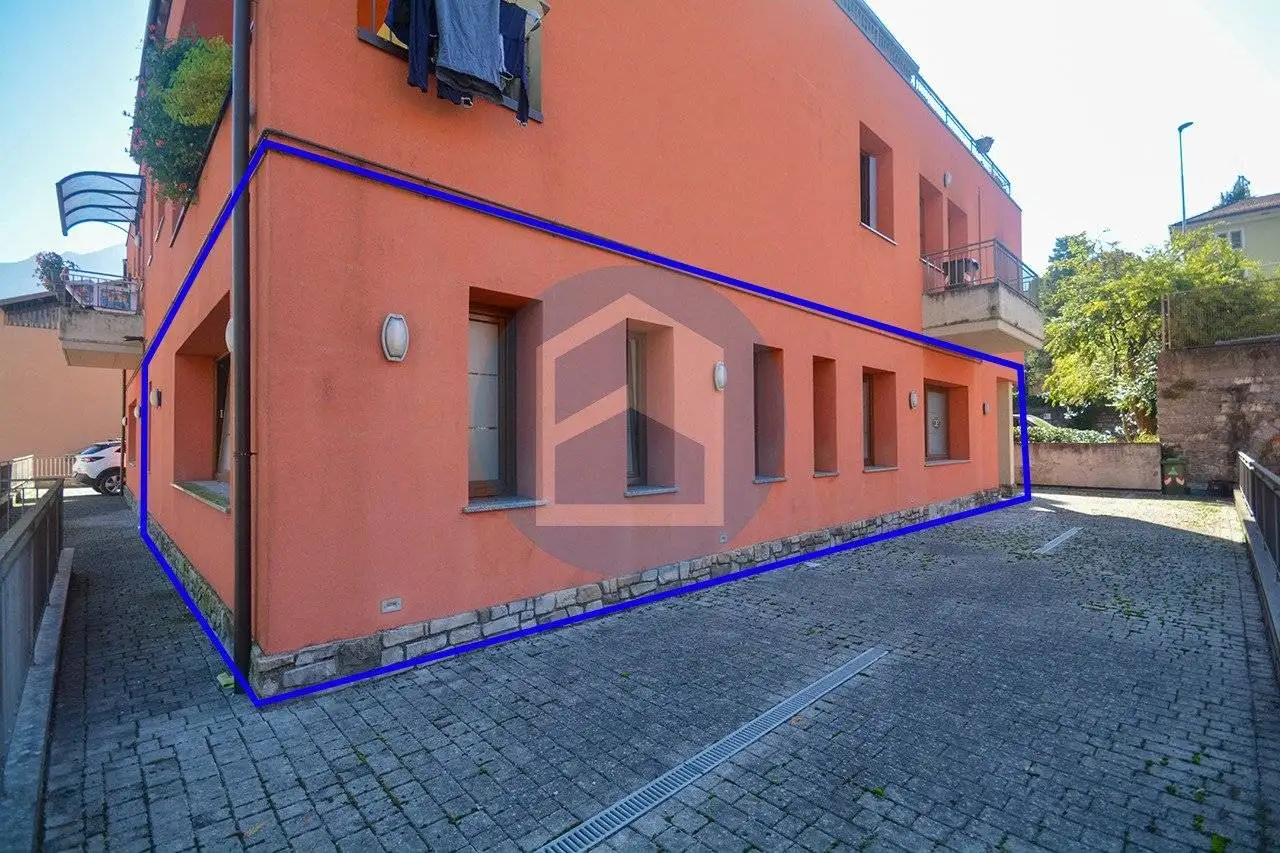 Trilocale Breno 25043 viale 28 Aprile, Centro, Breno - foto 4